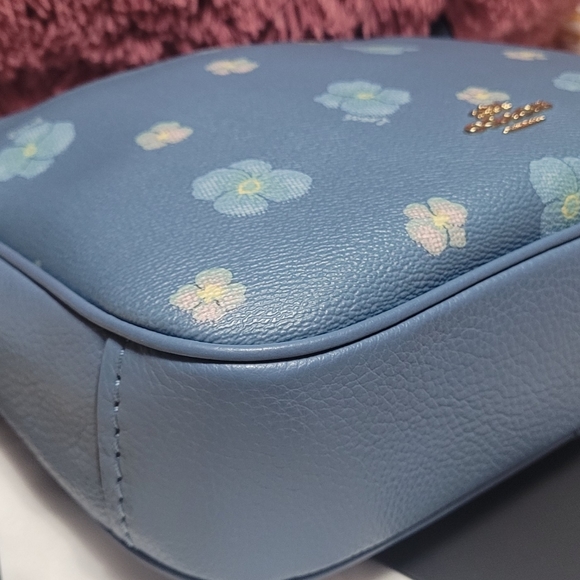 SOLD - Picture 4 of 10